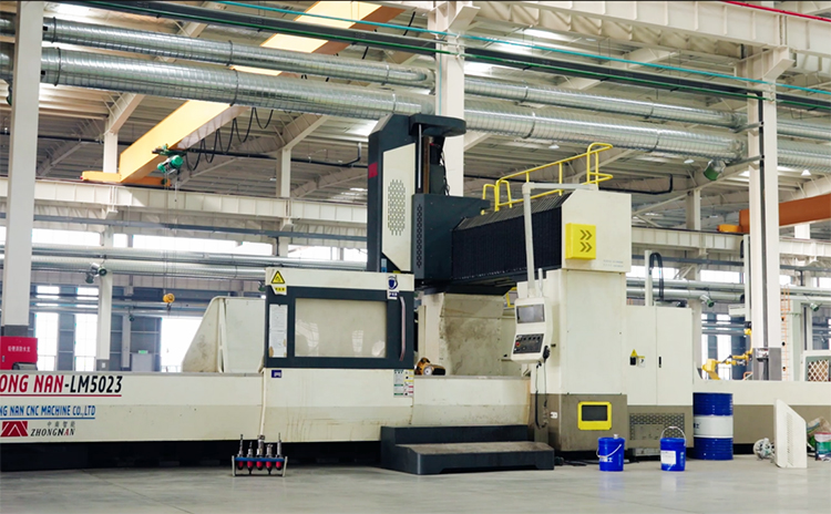 立式龍門(mén)加工中心